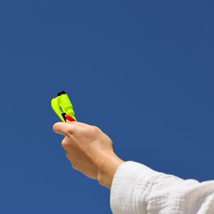 resqme® Car Escape Tool, Seatbelt Cutter / Window Breaker - Neon Yellow